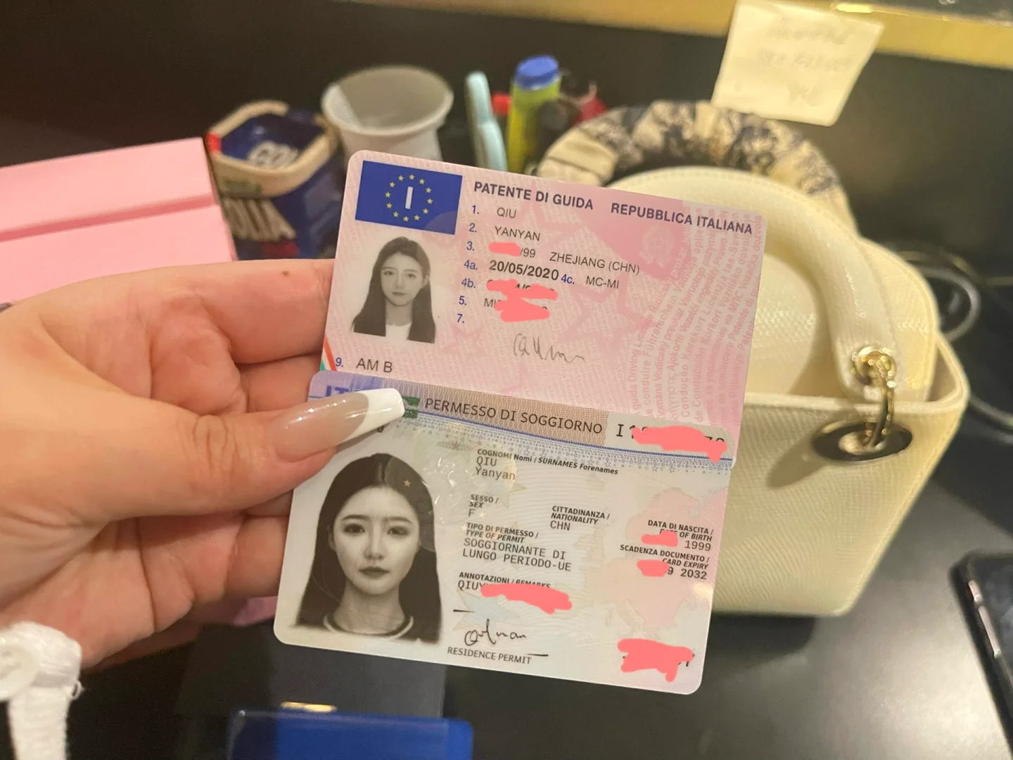 路口分流是什么意思_分流路口标志_路口分流线