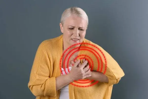 心肌梗死介入后的并发症_介入治疗心梗过程_心梗介入治疗并发症
