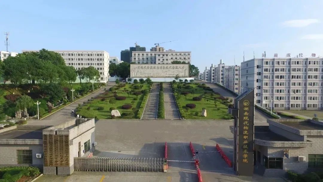 电子商务考试问答题_电子商务答题技巧_电子商务解决方案考试题目