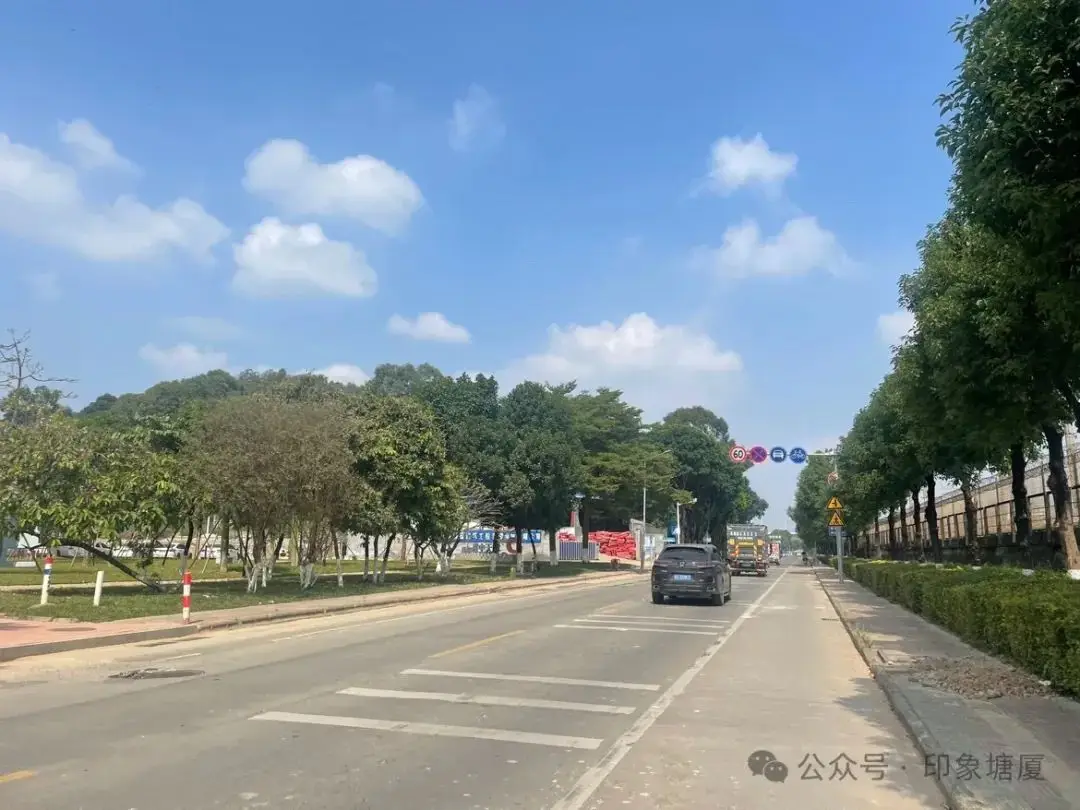 道路监控安装高度标准_道路监控杆施工造价_大型道路监控杆